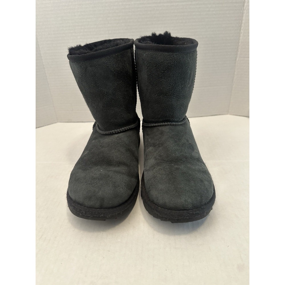 Ugg Classic II Short Black Boots Size 6 - Picture 2 of 16